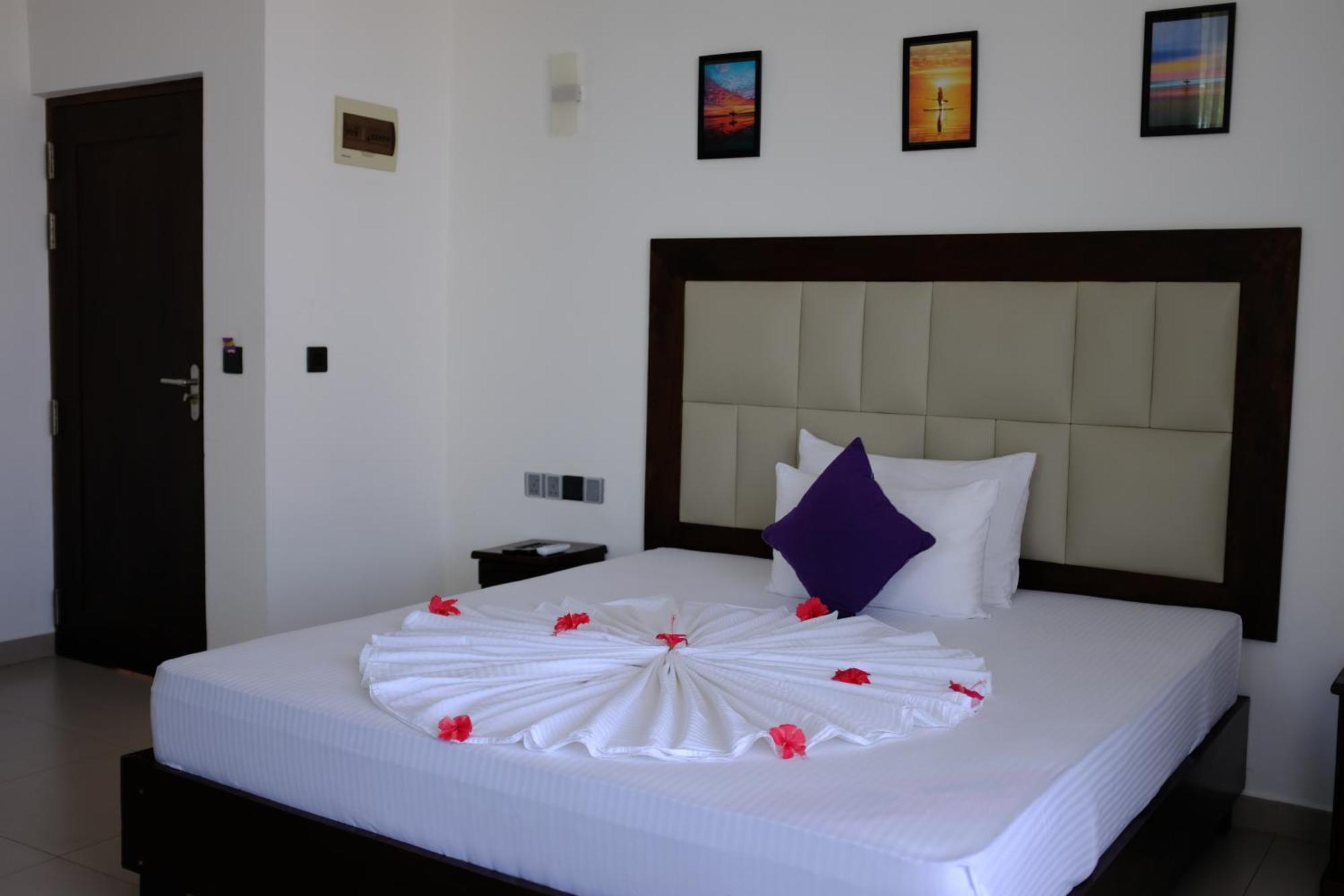 Mzion Hotel 웰리가마 외부 사진